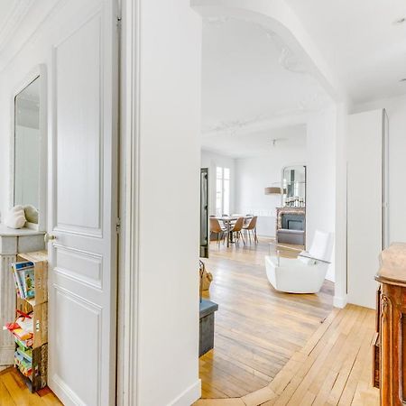 Ferienwohnung Place De La Mairie Levallois-Perret Exterior foto